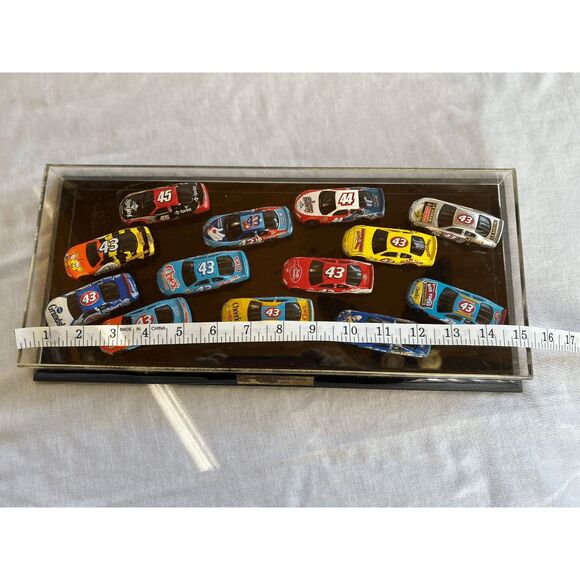 General Mills Salute II Racing February 2003 Diecast Cars Display Case - Picture 5 of 9